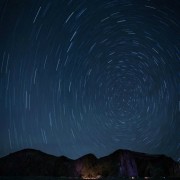 वह शैतान है जिसका का नाम खनज़ब है, जब तुम्हें उस शैतान का असर महसूस हो तो उससे अल्लाह की पनाह मांगो